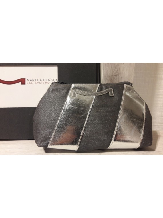 Pochette en cuir gris